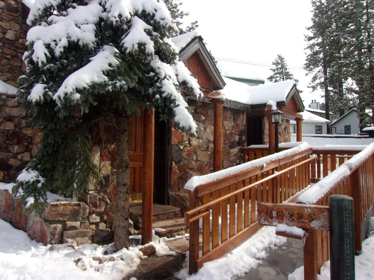 Embers Lodge & Cabins Биг Беър Лейк Екстериор снимка